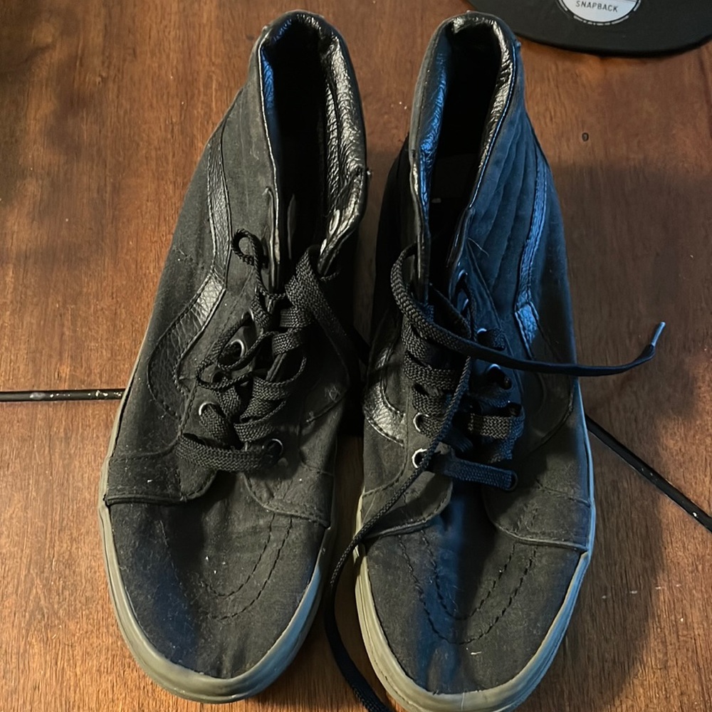 Vanguard protection Mid top Vans